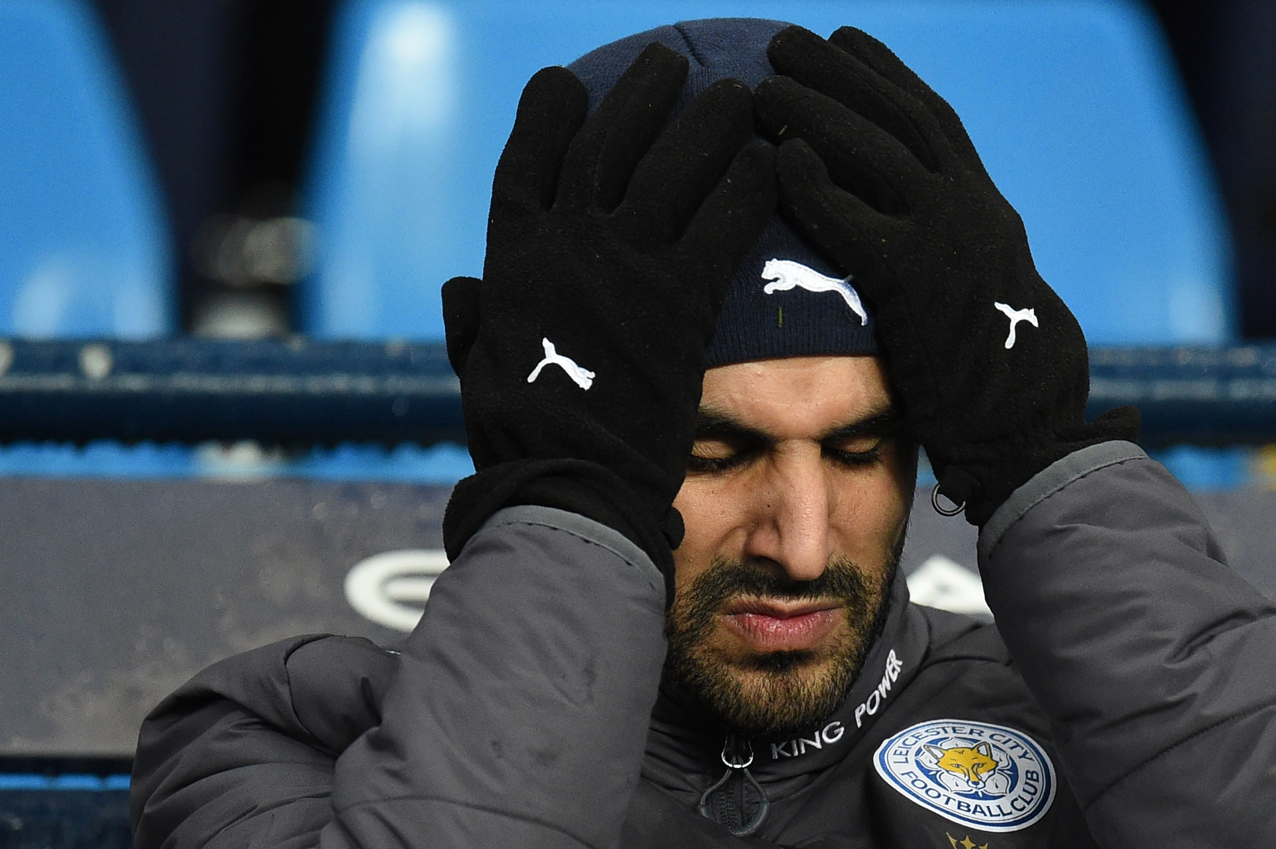 سطو مسلح على منزل رياض محرز وسرقة ممتلكات بقيمة تفوق نصف مليون دولار