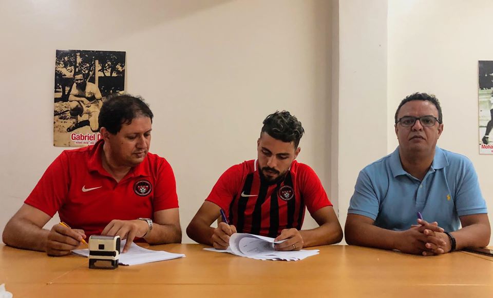  بعد دفع نصف مليار.. هل تمهد شباب المحمدية الطريق لاستفادة الوداد من صفقة  المورابيط ؟ 