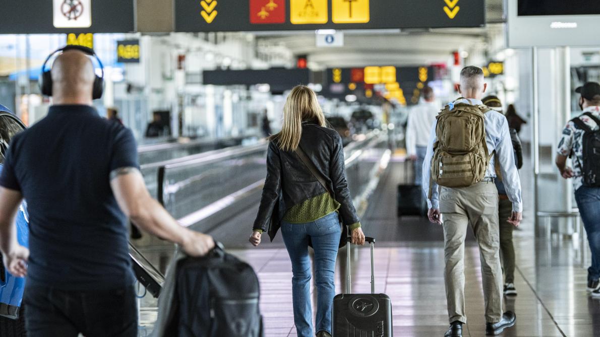 أبقى المغرب ورفض أمريكا.. الإتحاد الأوروبي يُحدّث لائحة الدول المسموح لرعاياها بدخول أراضيه