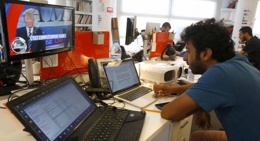  بعد أن حذرتهم واتساب من التجسس على هواتفهم.. حقوقيون وصحافيون ردا على العثماني: قدمنا شكوى دون تلقي جواب 