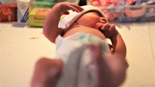  سيدة مصابة بكورونا تضع مولودا سليما بفاس 