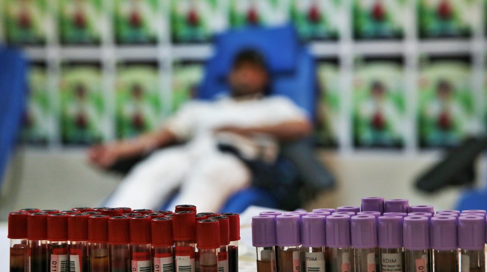 تعالوا للتبرع بالدم لكنكم ستجدون أبوابنا مغلقة.. مراكز التحاقن في عطلة رغم أزمة المخزون