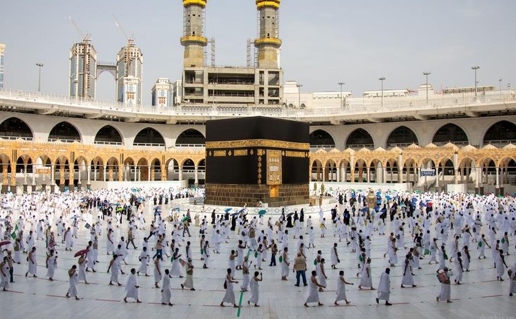  السعودية تحدد شرطا لتمديد تأشيرة العمرة 