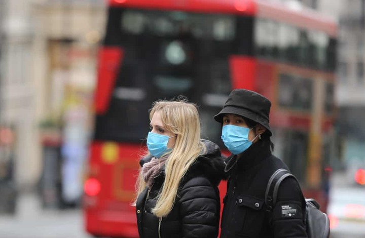 بريطانيا تحث الفئات الأكثر عرضة للخطر على المشاركة في تجارب لقاح كورونا