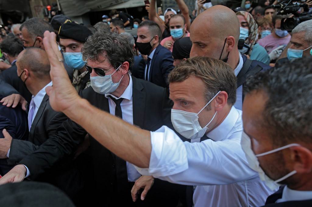 ماكرون يتوجه لبيروت للضغط على النخبة السياسة الحاكمة