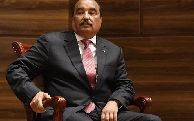 الشرطة الموريتانية تحقق مع الرئيس السابق حول قضايا فساد