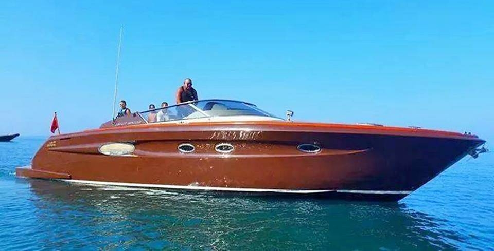  هل دخل الملك محمد السادس سبتة بقاربه؟.. فيديو يثير الجدل بين المغرب وإسبانيا (فيديو) 