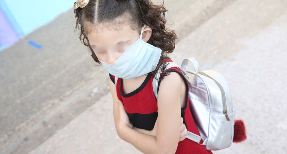 لا دروس عن بعد ولا تعليم حضوري.. هل تعرض الآباء لـ"النصب" من طرف مدارس خاصة بعلم الحكومة؟