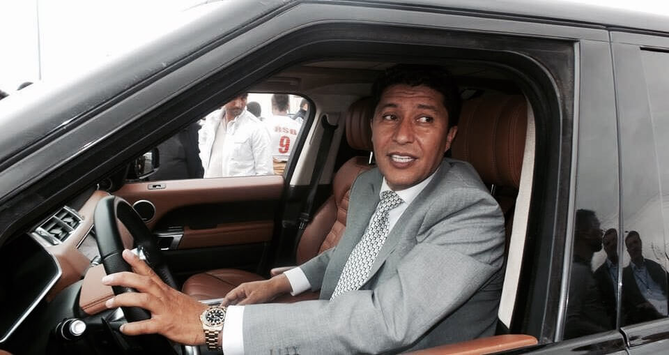  مَحكوم بسنة حبسا نافذا بتهمة "الاختلاس".. الملياردير بعيوي يقود حملة "مصالحات" انتخابية في الشمال والشرق 