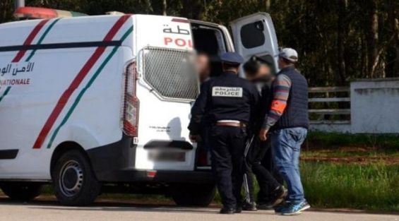  من التوظيف بمجلس الجهة إلى الاستفادة من المحلات التجارية.. حكاية "نصّاب" راكم ثروة من بيع الوهم للناس 