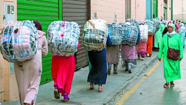 لن نسمج بعودة وضع يُسيئ للمرأة المغربية.. وزير الداخلية المغربي يُصرّح والمخاوف من الكساد تقلق مسؤلي مليلية المحتلة