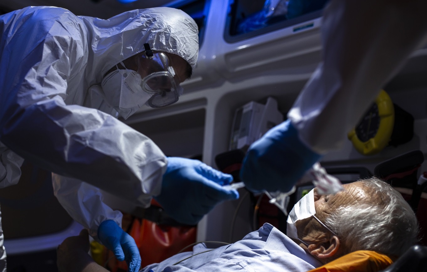 875 ألف وفاة بكورونا عالمياً... والإصابات تقترب من 27 مليوناً