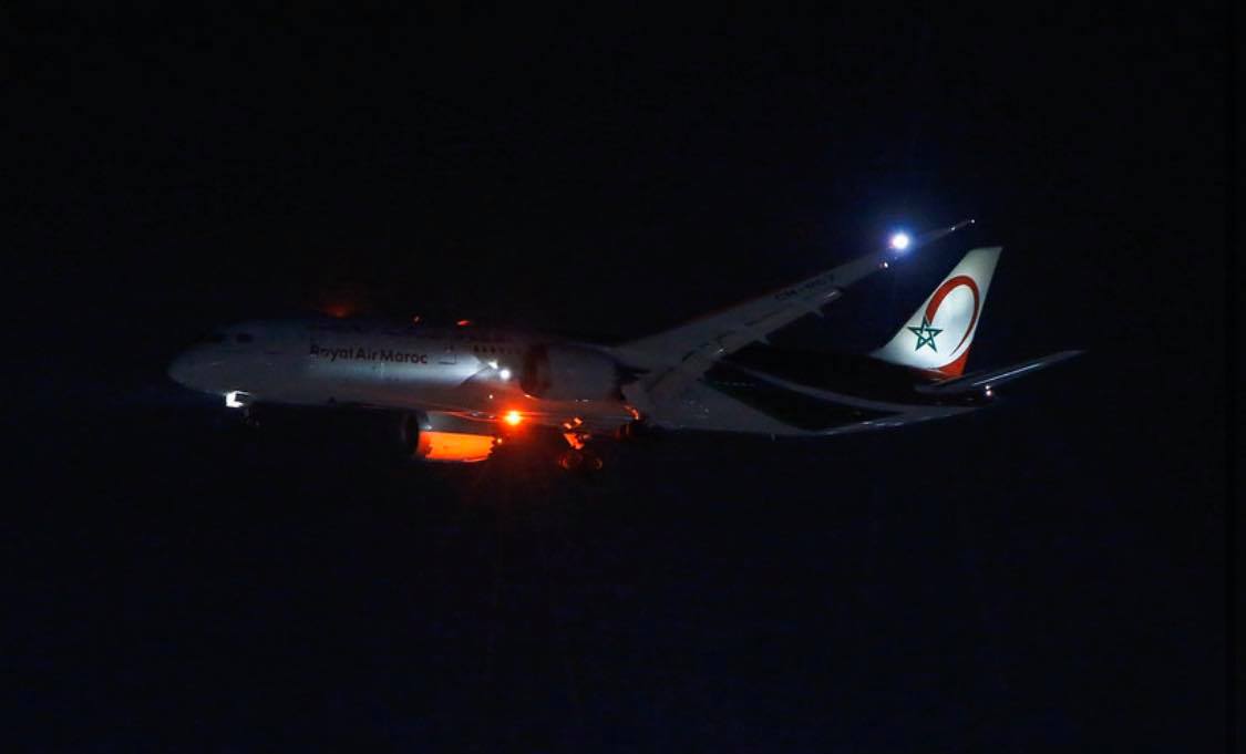 بعد أشهر من إغلاق الحدود.. المغرب ينظم رحلات جوية "سرية" لنقل المهاجرين غير النظاميين الأفارقة نحو بلدانهم