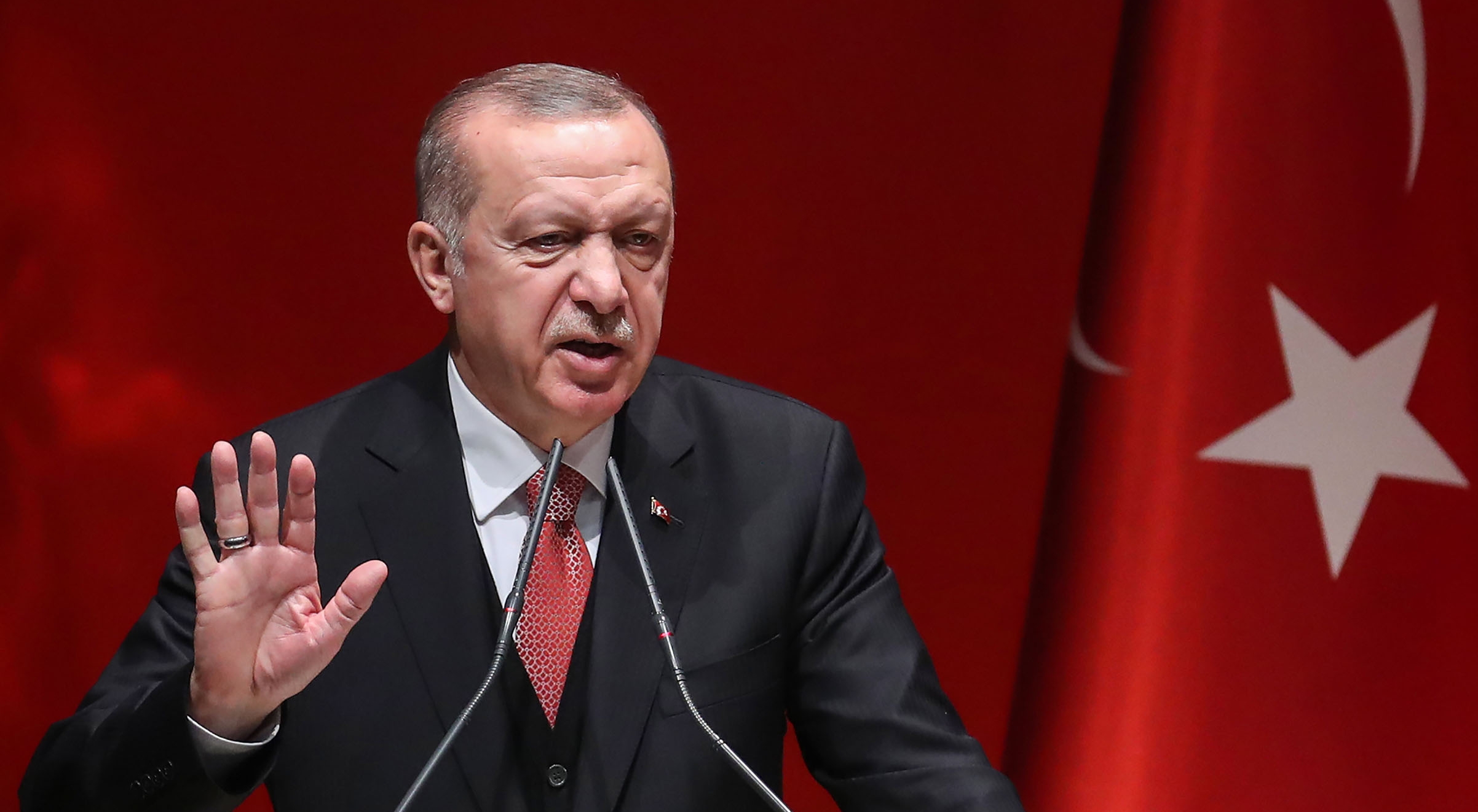 إردوغان: ماكرون بحاجة إلى "فحص صحته العقلية" على طريقة تعامله مع المسلمين