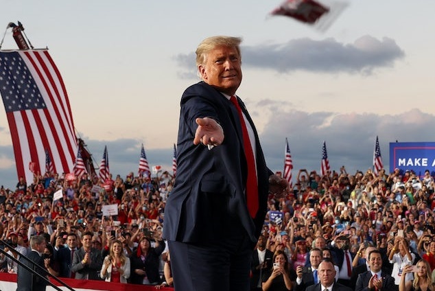  ترامب يقترح قصف روسيا بمقاتلات ترفع العلم الصيني 