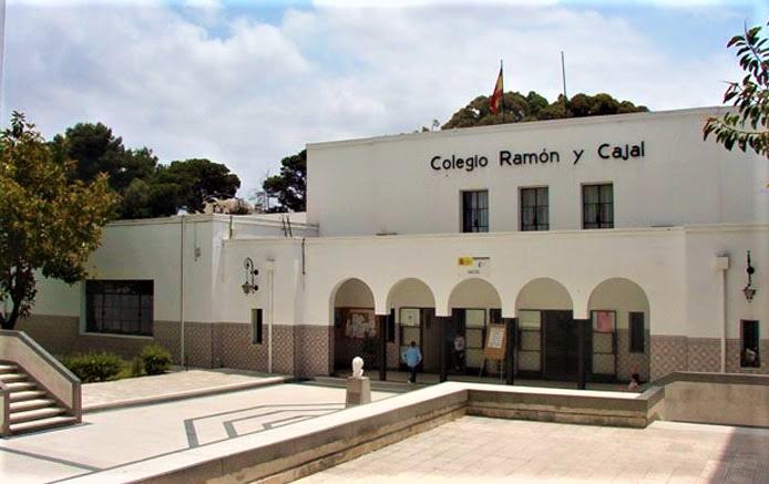 أولياء تلاميذ مدرسة إسبانية بطنجة يستنكرون النقص العددي للأساتذة