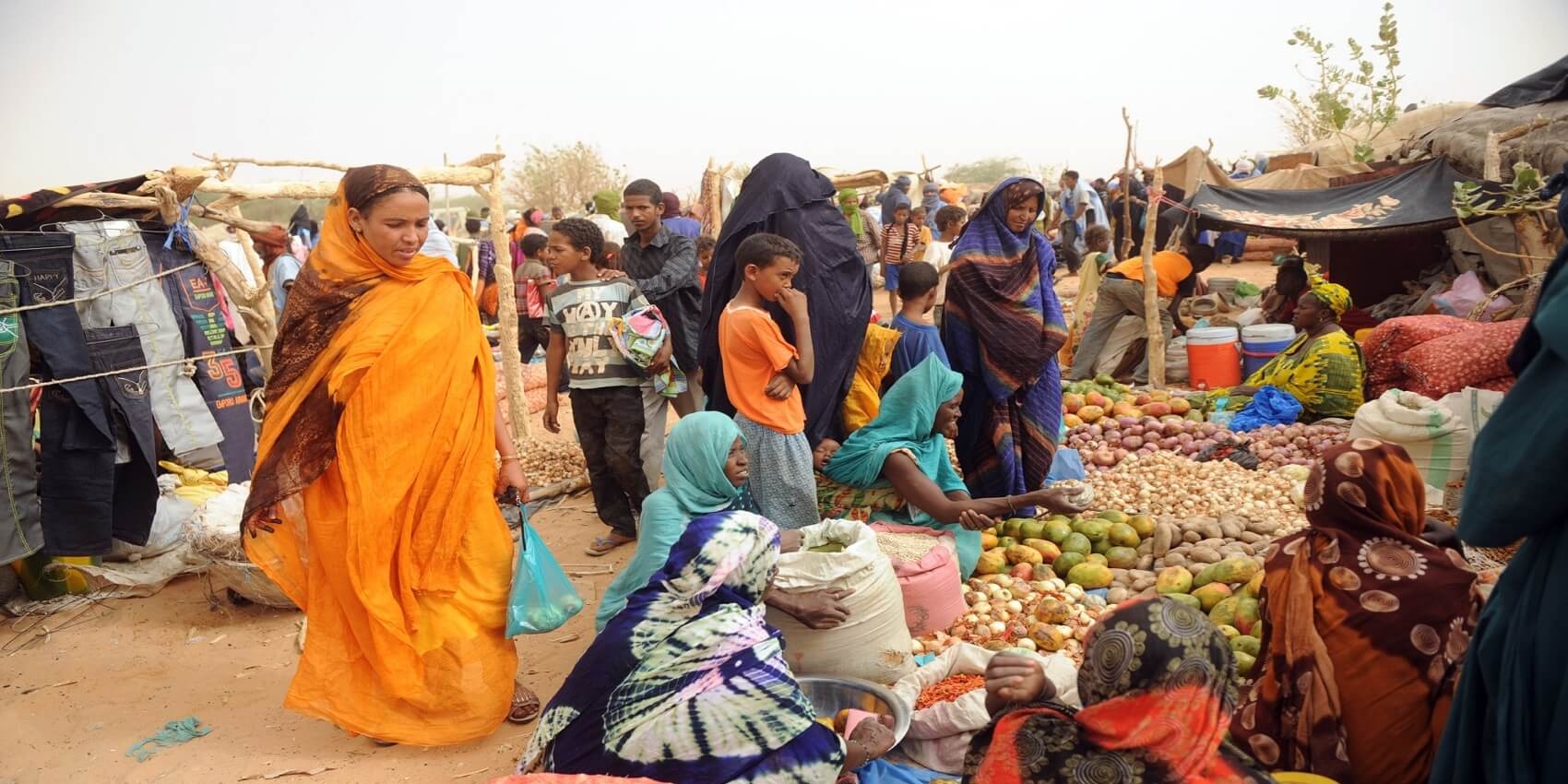  وكالة أنباء: هبوط أسعار بعض المواد الغذائية في أسواق موريتانيا بعد إعلان فتح معبر الكركرات 