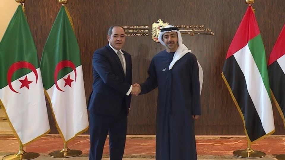 مَوقع فرنسي: الإمارات تبعث برسالة غاضبة للجزائر.. ودعمها للمغرب جزء من "الرسالة"