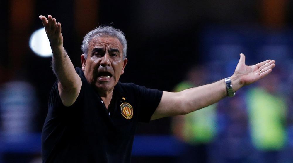 المدرب التونسي فوزي البنزرتي يفاضل بين البقاء في تونس وعرض تدريب الوداد