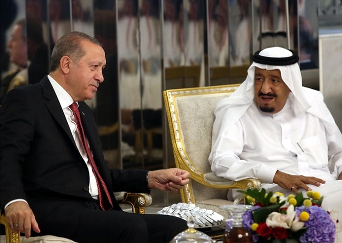 أردوغان والعاهل السعودي يبحثان العلاقات الثنائية 
