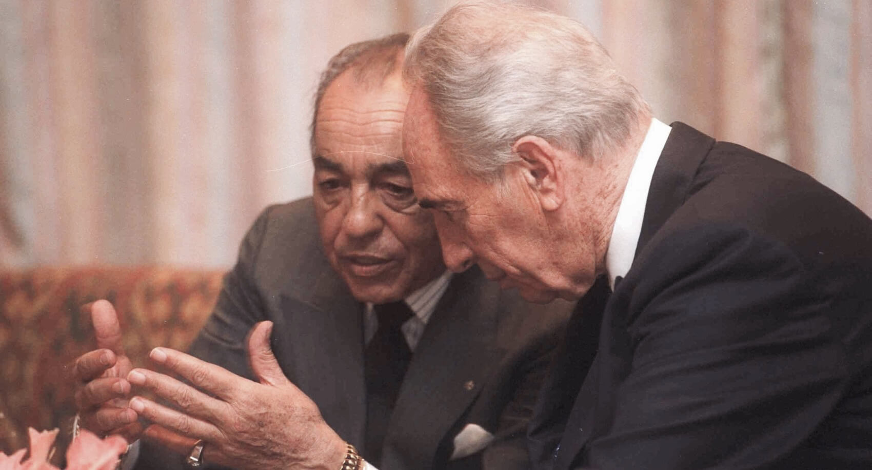  من 1976 إلى 2000.. علاقات الرباط بتل أبيب ليست جديدة ومسؤولون إسرائيليون زاروا المغرب متنكرين! 