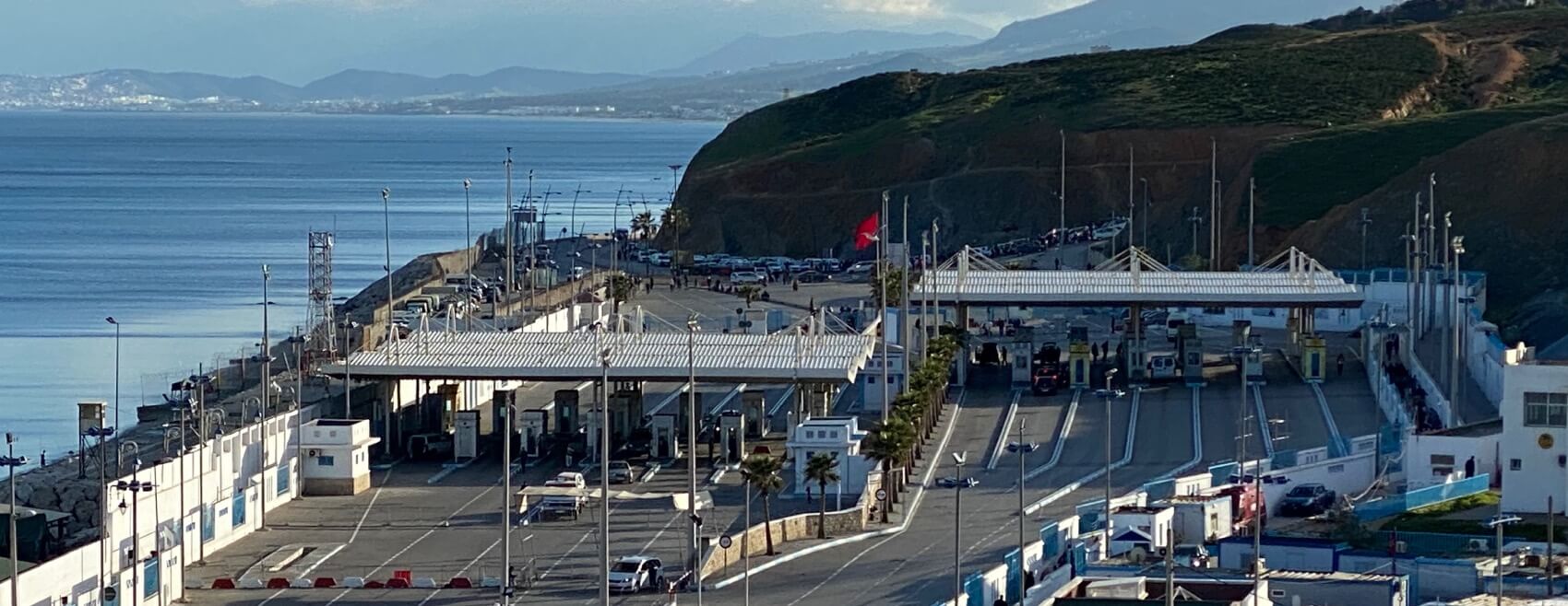  المغرب يستعد لفتح معبري سبتة ومليلية بعد زيارة سانشيز للرباط 