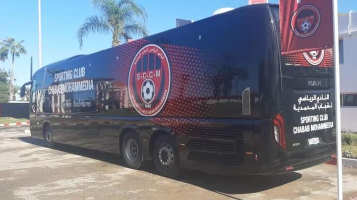 شباب المحمدية يقتني حافلة للفريق بأزيد من 400 مليون سنتيم