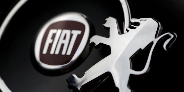 الاتحاد الأوروبي يوافق على اندماج بيجو/سيتروين مع فيات كرايسلر لصناعة السيارات