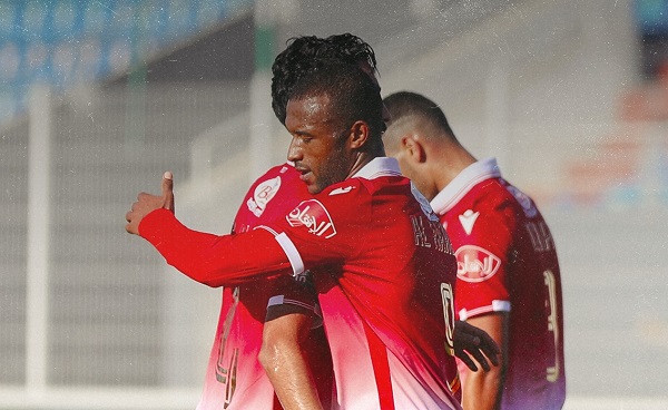  الوداد يتعادل مع حوريا كوناكري الغيني ويتأهل لربع نهائي عصبة أبطال إفريقيا 