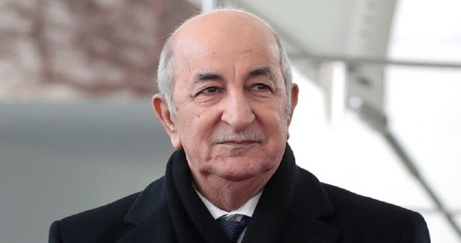 الرئيس الجزائري يعود إلى بلاده بعد رحلة علاج في ألمانيا (فيديو)