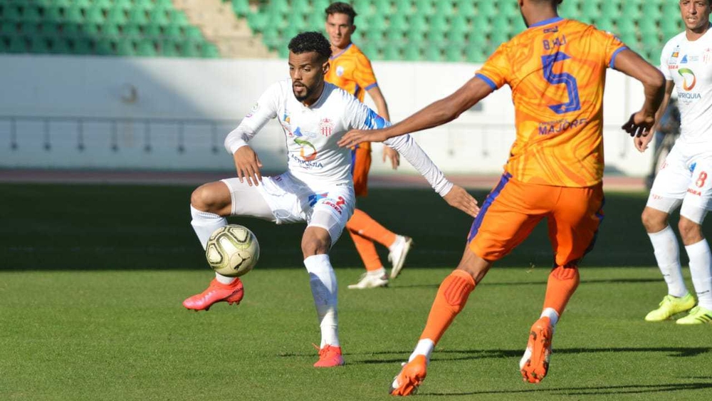  فريق حسنية أكادير ينهزم أمام ضيفه اتحاد طنجة 