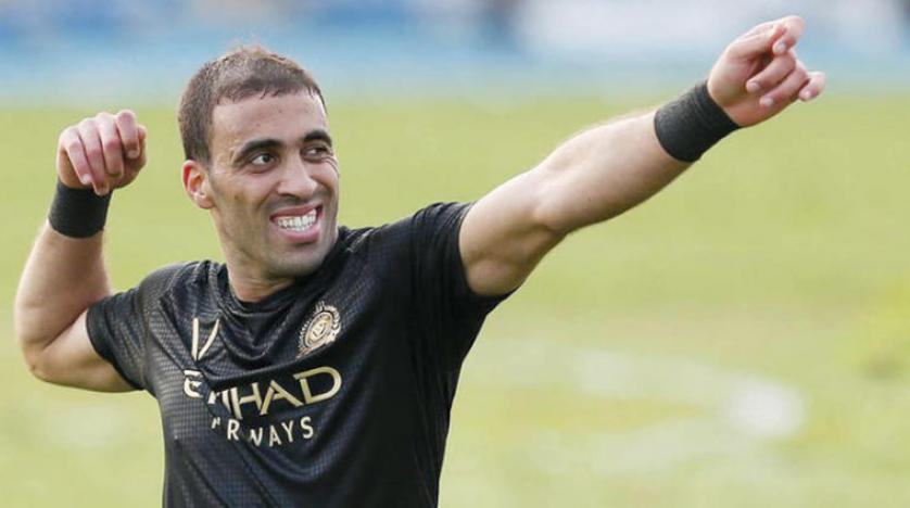  بَعد فسخ عقده.. النصر السعودي يُطالب اللاعب المغربي حمدالله بـ 22 مليون دولار 