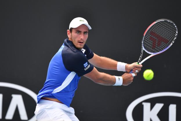 بعد حصوله على الجواز الأخضر.. بنشتريت يمثل التنس المغربي في بطولة أستراليا الكبرى