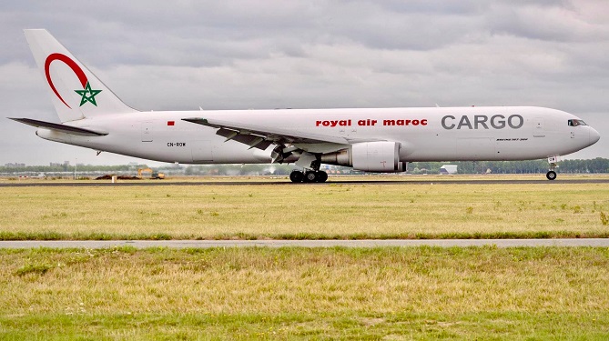 المغرب يتوصل بالشحنة الأولى من لقاح سينوفارم الصيني