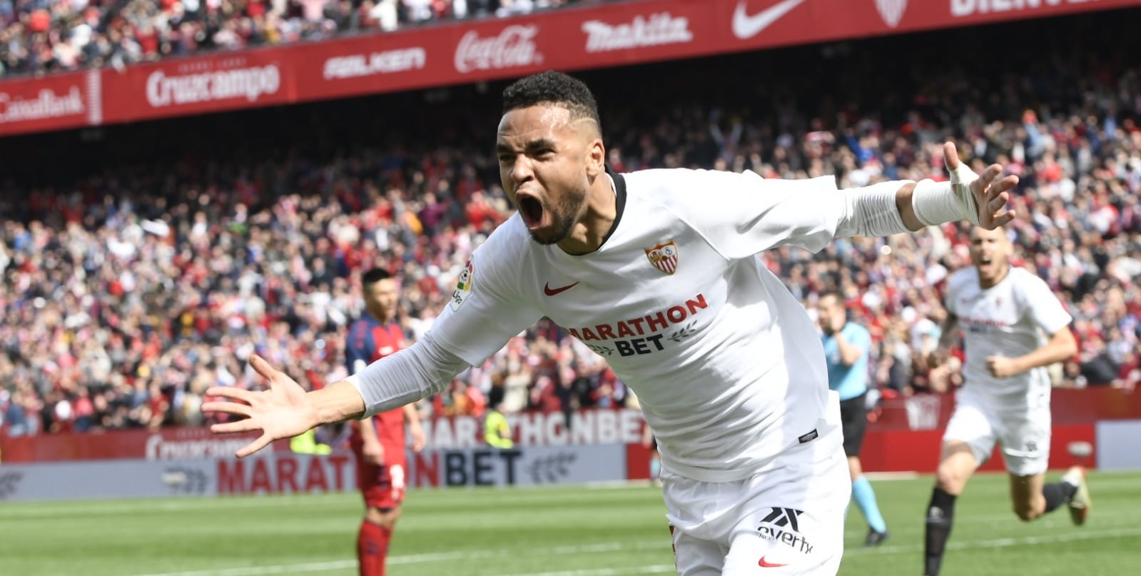 من القاع إلى القمة.. بين بدايات النصيري وتتويجه بلاعب "الشهر" في إسبانيا