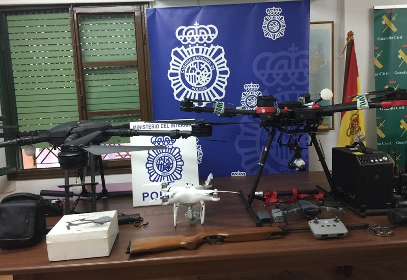 بعد عدة تحقيقات.. سقوط مافيا تهريب المخدرات بطائرات "الدرون" بين سبتة والمغرب