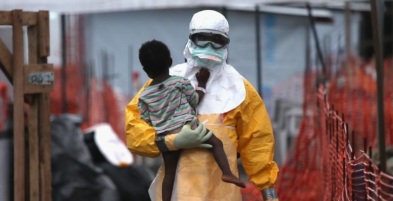 انتشار حمى الإيبولا يَعود لإفريقيا.. غينيا تعلن عن تسجيل سبع حالات وثلاث وفيات بالوباء