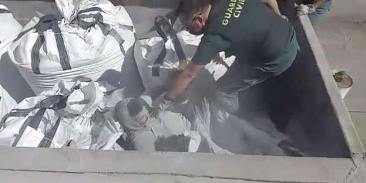 الوجه المأساوي للهجرة.. العثور على مهاجرين مغاربة وجزائريين بين نفايات سامة في ميناء مليلية