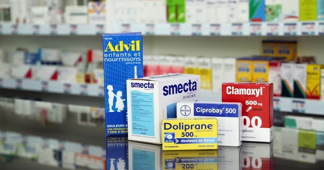  ممرض متقاعد يقع في يد الأمن بتهم التزوير وبيع أدوية بدون رخصة 