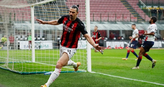  إبراهيموفيتش يحرز هدفه الـ 500 ويقود ميلان للصدارة 