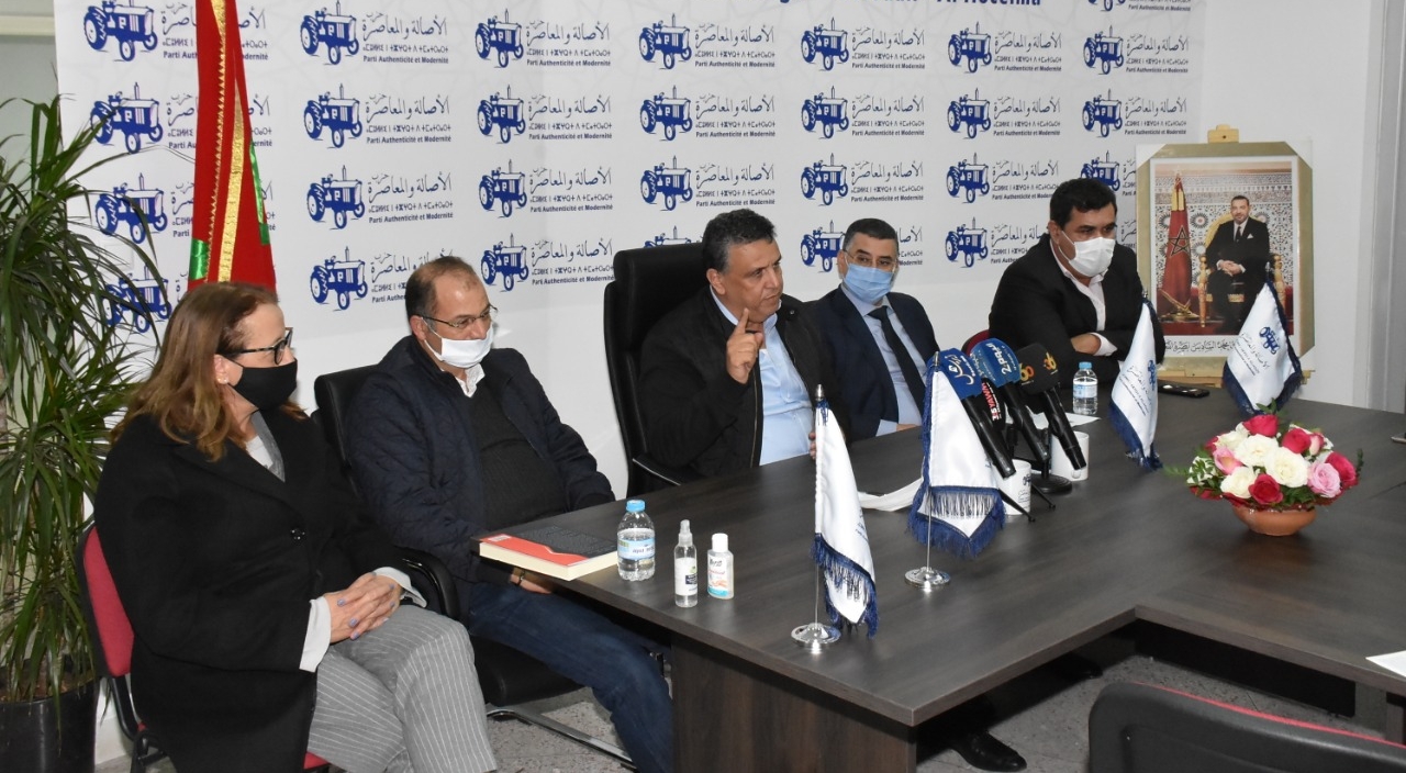  وهبي فشل في نزع فتيلها وبركة دخل على خطها.. معركة الترشيحات بطنجة تهدد "البام" انتخابيا 