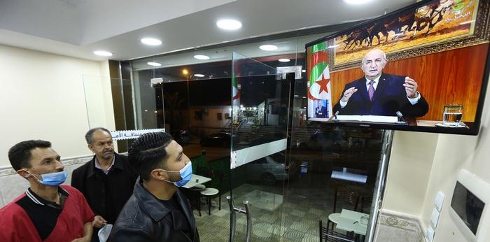  صحيفة "العرب" القطرية: الجزائريون يرفضون العرض السياسي المتأخر من الرئيس تبون 