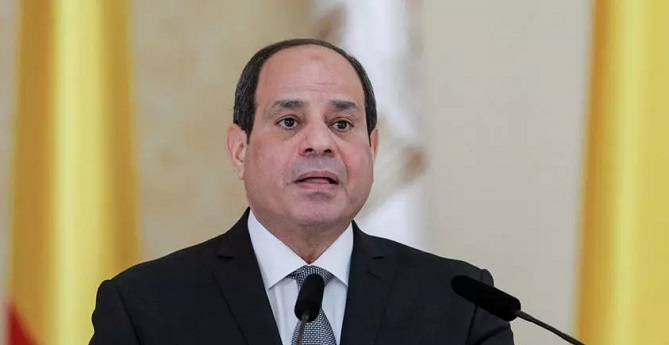  السيسي محذرا المصريين من مخاطر النمو السكاني: "أكثر من طفلين مشكلة كبيرة جدا" 