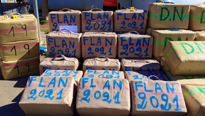  البحرية الملكية تحجز حوالي 5 أطنان من المخدرات بعرض سواحل الناظور 