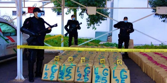 الدار البيضاء.. إحباط عملية للتهريب الدولي للمخدرات وحجز ثلاثة أطنان و168 كيلوغرام من مخدر الشيرا