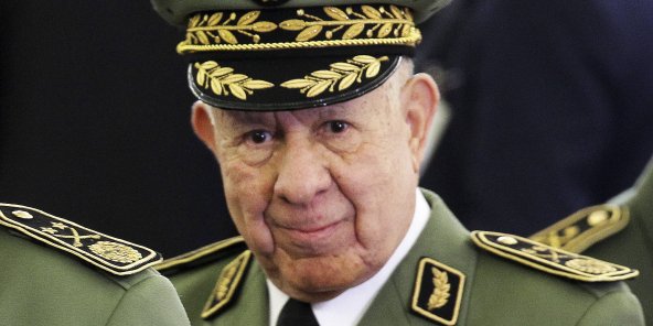 كما يَخوضها ضد المغرب.. رئيس أركان الجيش الجزائري: حروب الجيل الجديد تنبني على الدعاية للتأثير على "الإدارك الجماعي"