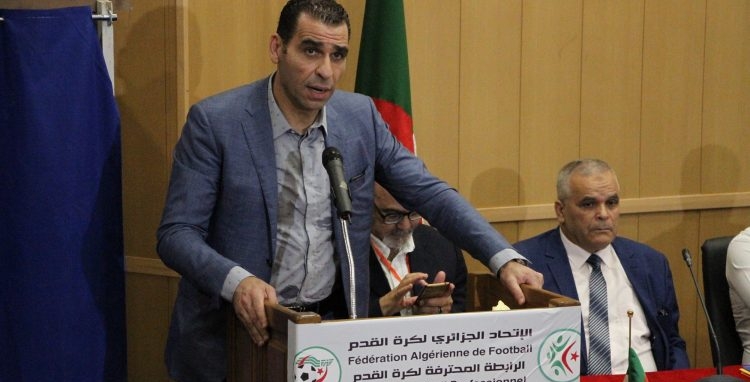 بعد أن اتهم بأنه خائن بَاع "البوليساريو".. زطشي: القضية الصحراوية زدنا بيها وغانموتوا بيها!