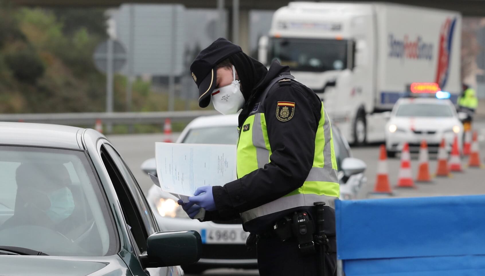  هل يكون المغرب من ضمنها؟.. أوروبا تُخطط لتقييد منح "الفيزا" للبلدان التي ترفض استعادة مواطنيها 