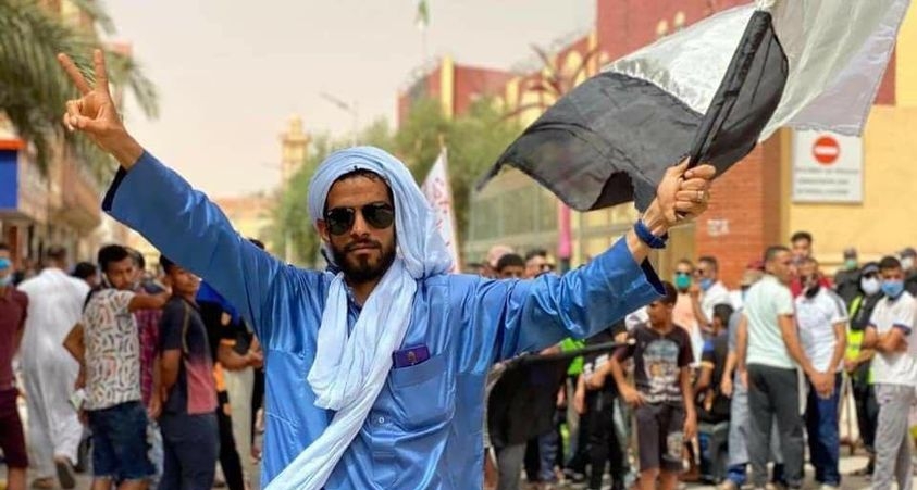 مواجهات ورصاص حيّ بين متظاهرين وقوات الأمن بمدينة ورقلة الجزائرية (فيديوهات)