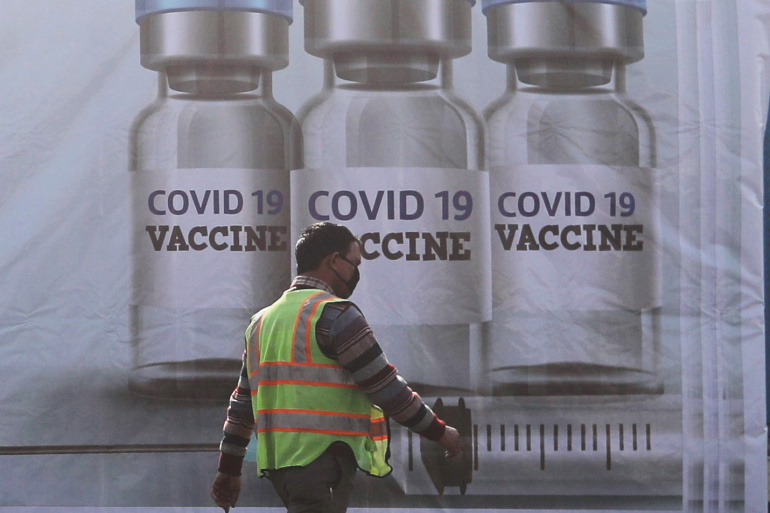  معهد سيروم الهندي يُعلم المغرب بأن الشحنات المقبلة من لقاح أسترازينيكا ستتأخر 